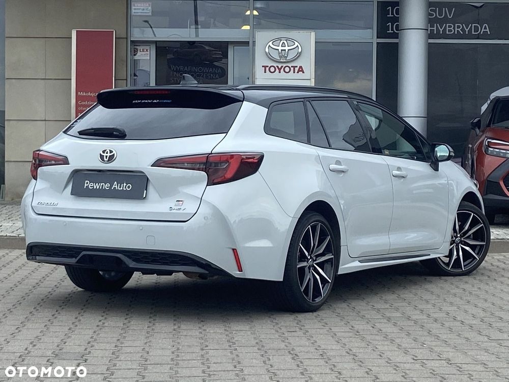 Toyota Corolla 2.0 Hybrid GR Sport Dynamic - 6