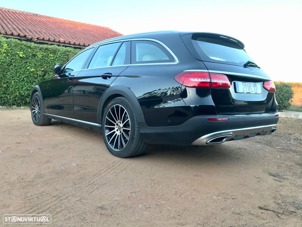 Mercedes-Benz E 220 d 4-Matic All Terrain Avantgarde - 9