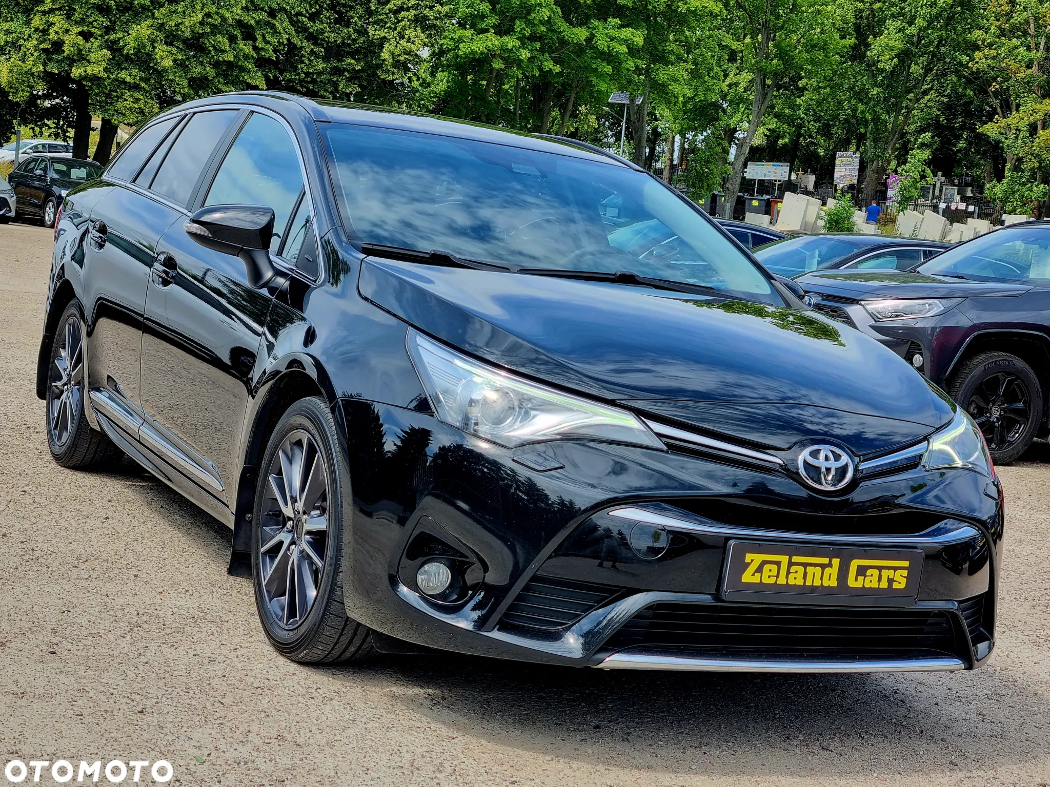 Toyota Avensis 1.8 Prestige MS - 3
