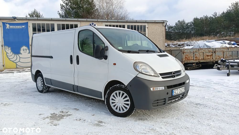 Opel Vivaro - 1