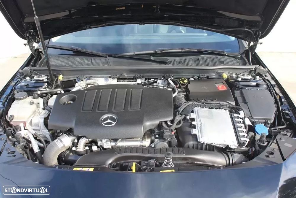 Mercedes-Benz CLA 180 d Shooting Brake Progressive Aut. - 44