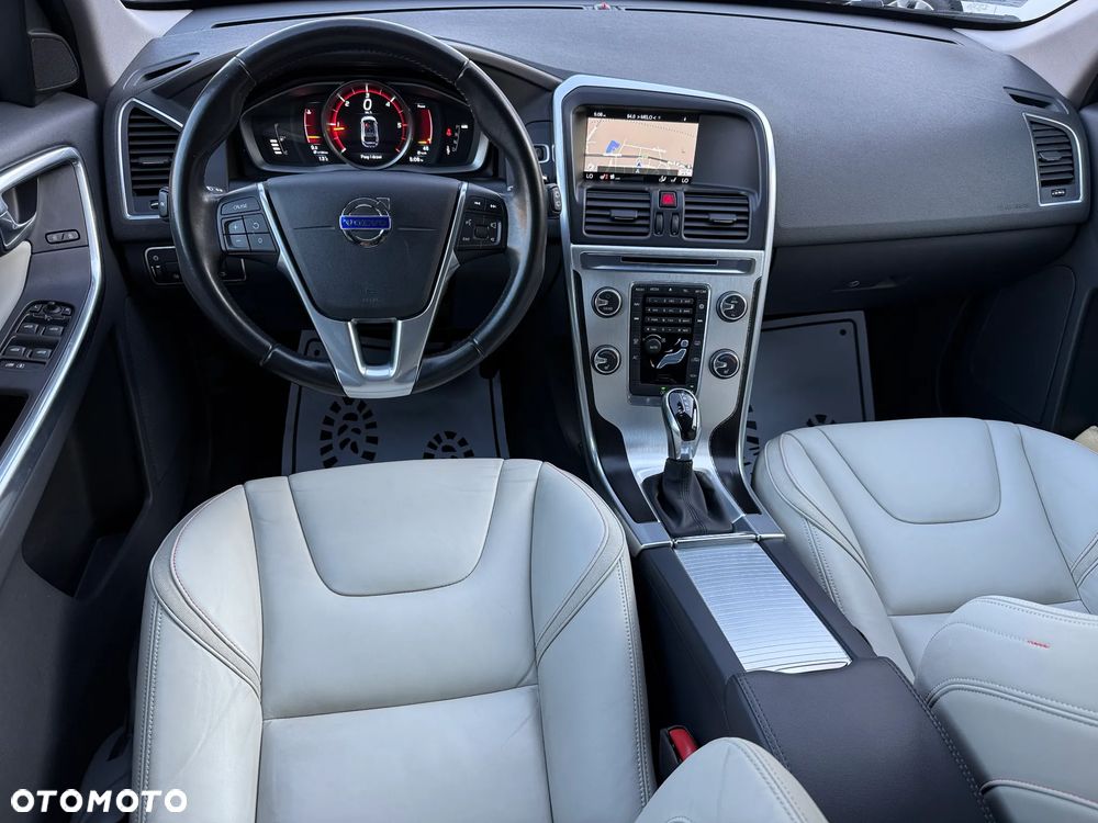 Volvo XC 60 D4 Drive-E Ocean Race - 4