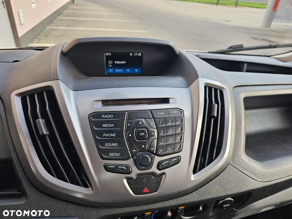 Ford Transit - 20
