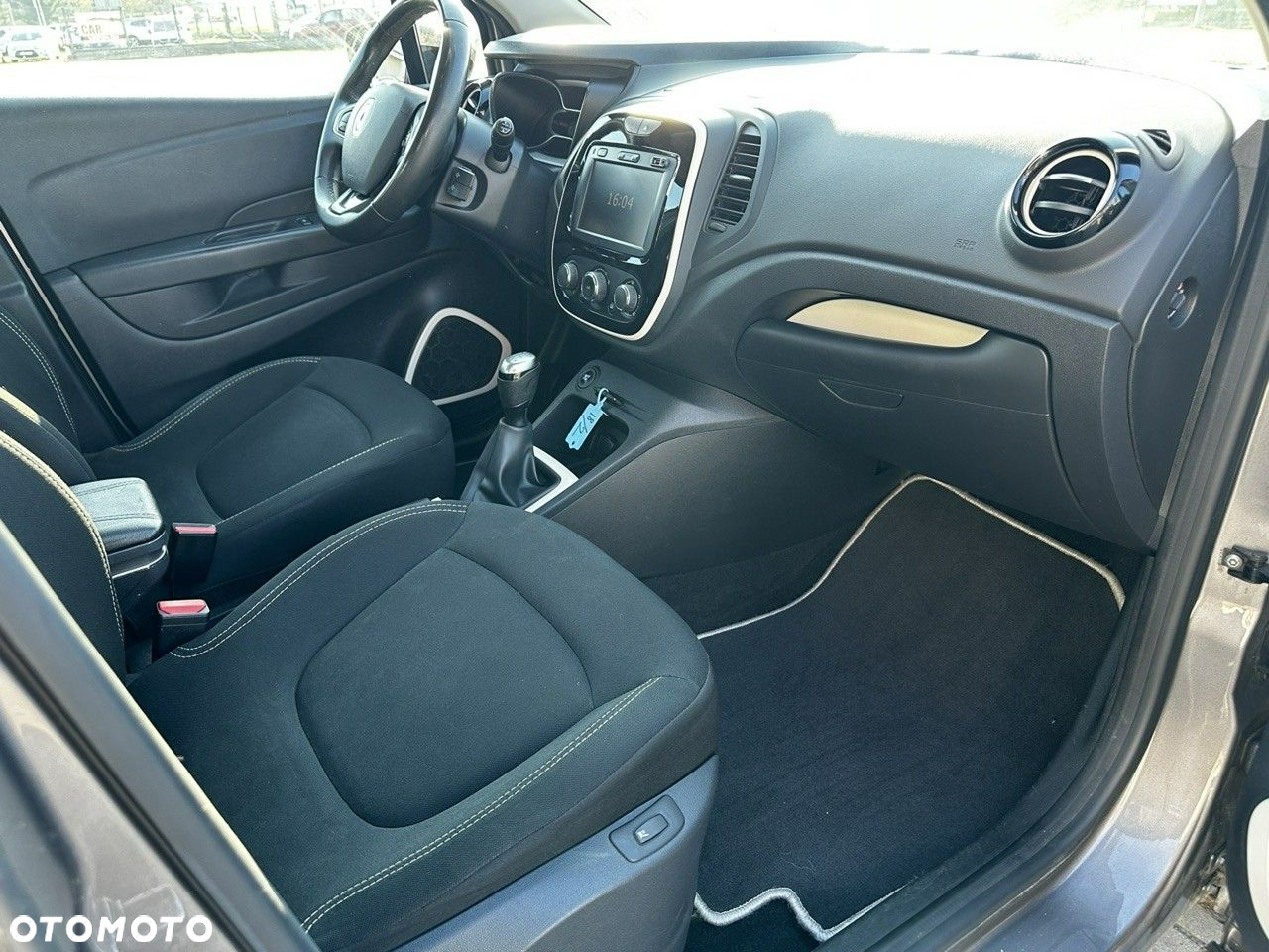 Renault Captur - 14