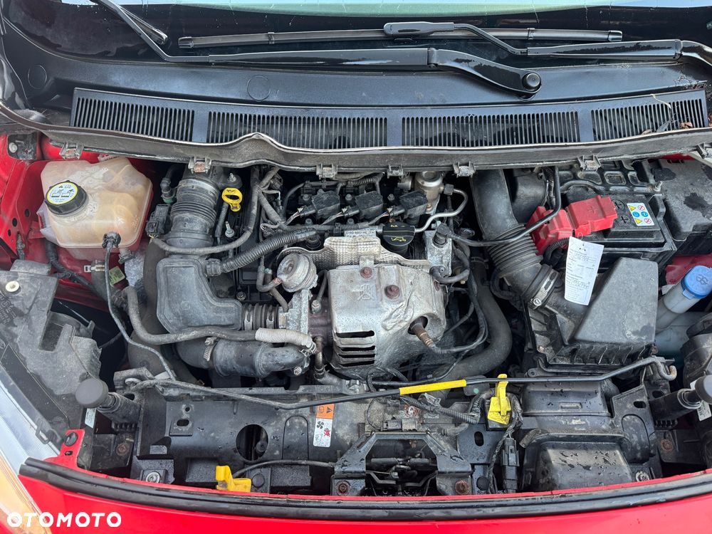 Ford Tourneo Courier 1.0 EcoBoost Titanium - 16