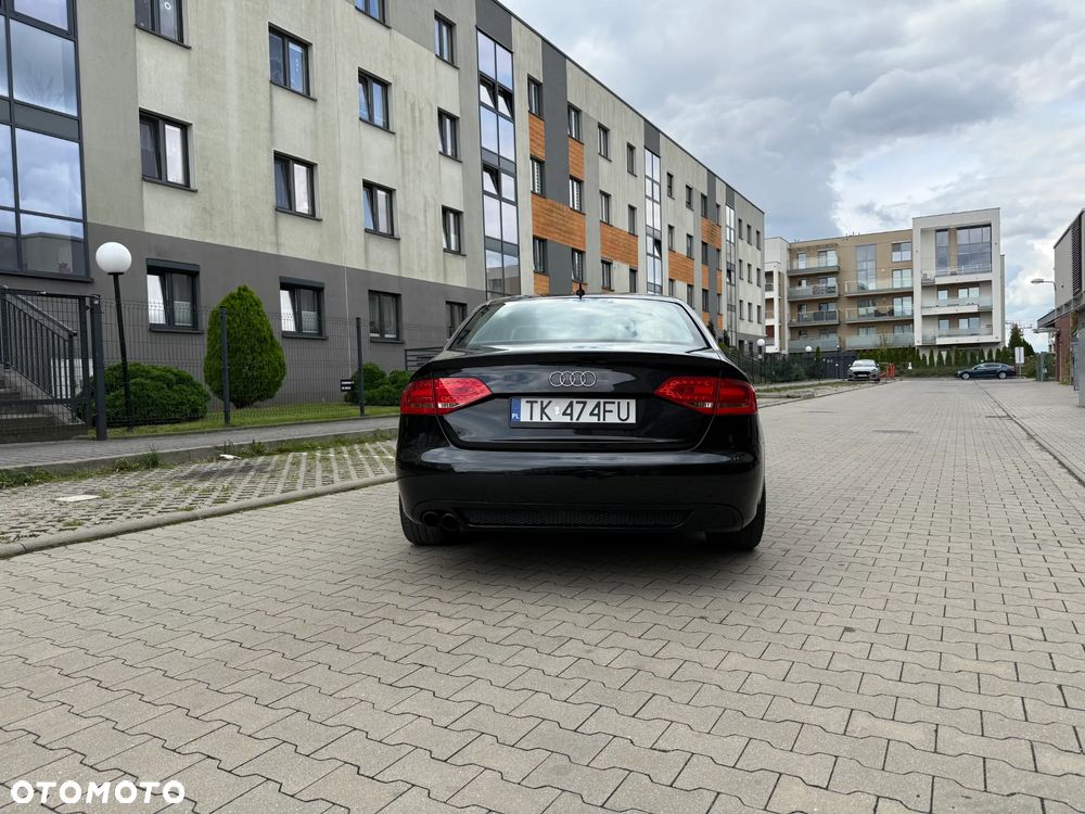 Audi A4 Limousine 2.0 TDI - 7