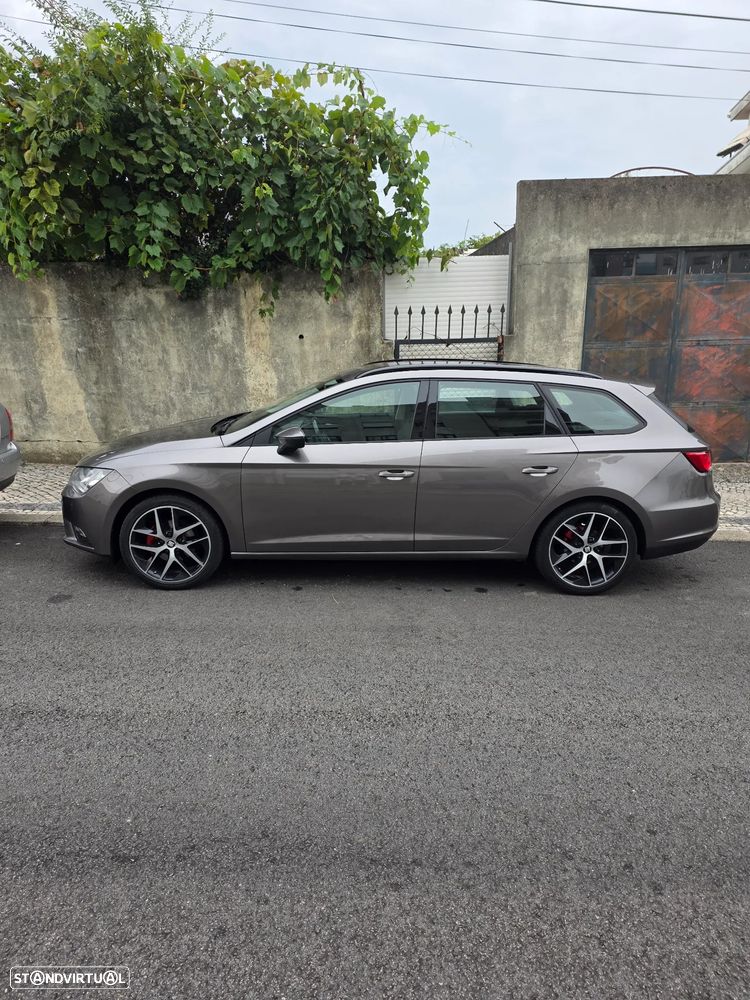 SEAT Leon ST 1.6 TDI Style Ecomotive - 1