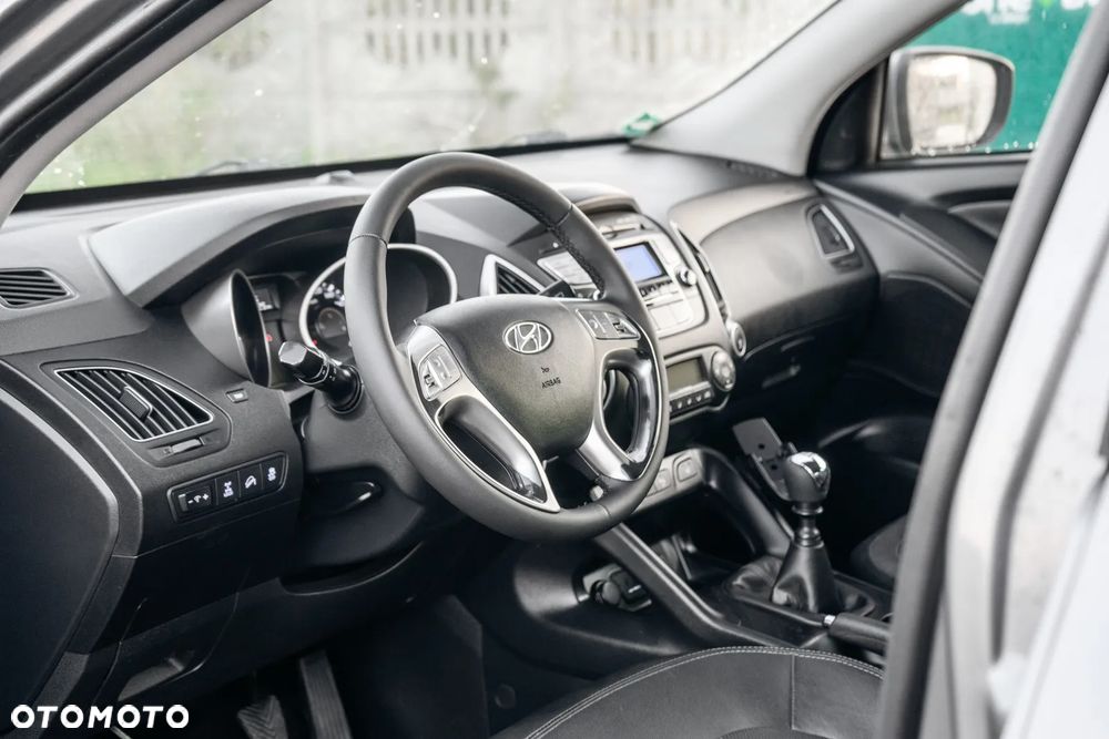 Hyundai ix35 2.0 CRDi 4WD Premium - 14