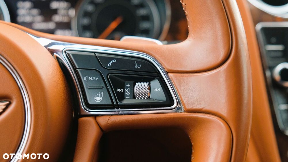 Bentley Bentayga - 15