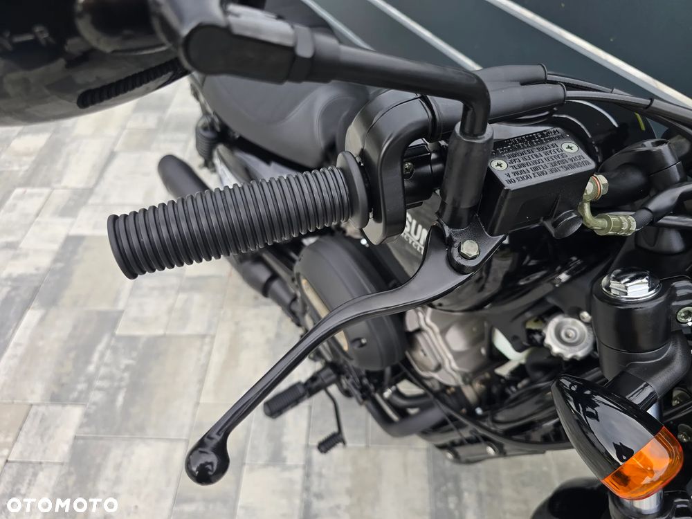 Hyosung GV - 18