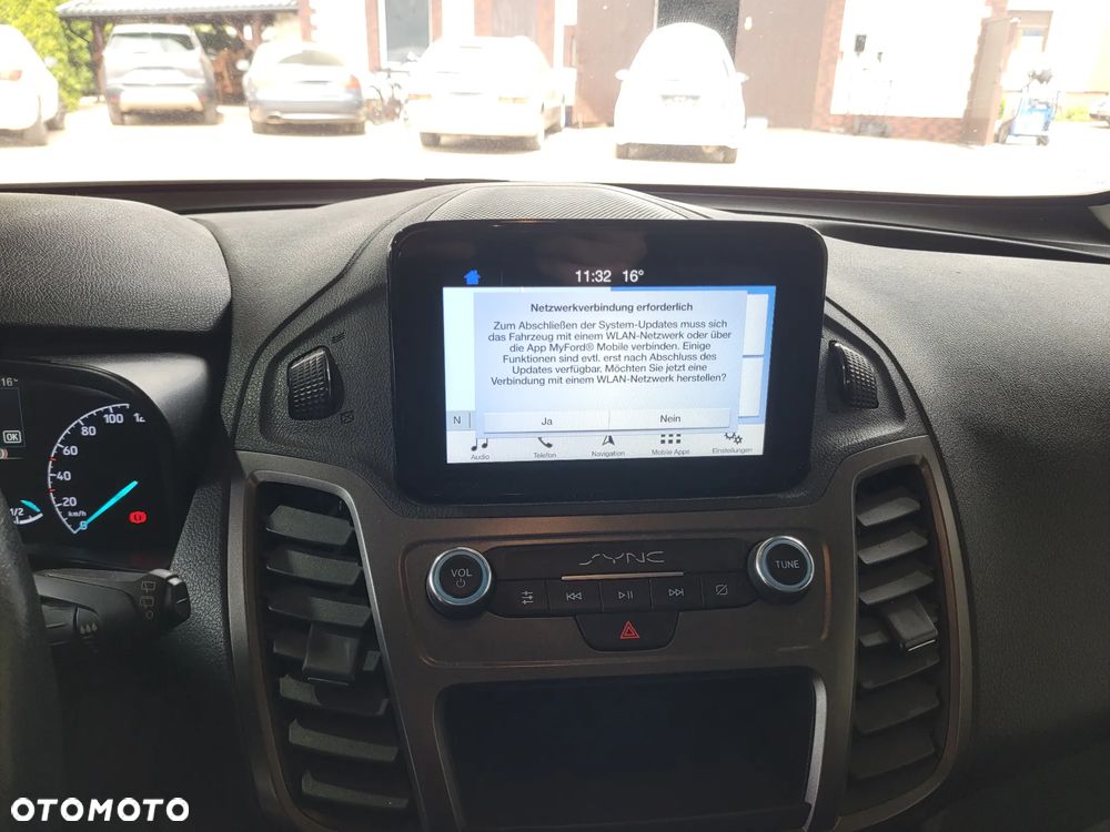 Ford Transit Connect - 14