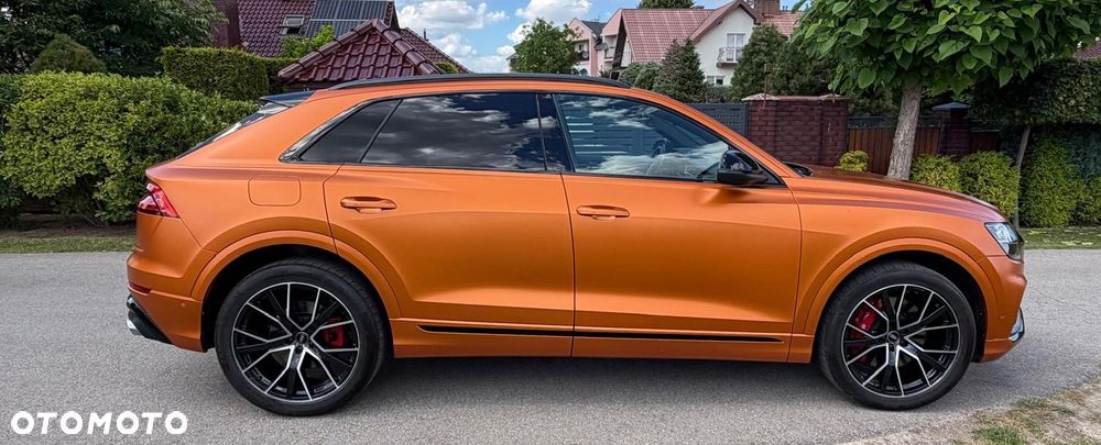Audi SQ8 - 23