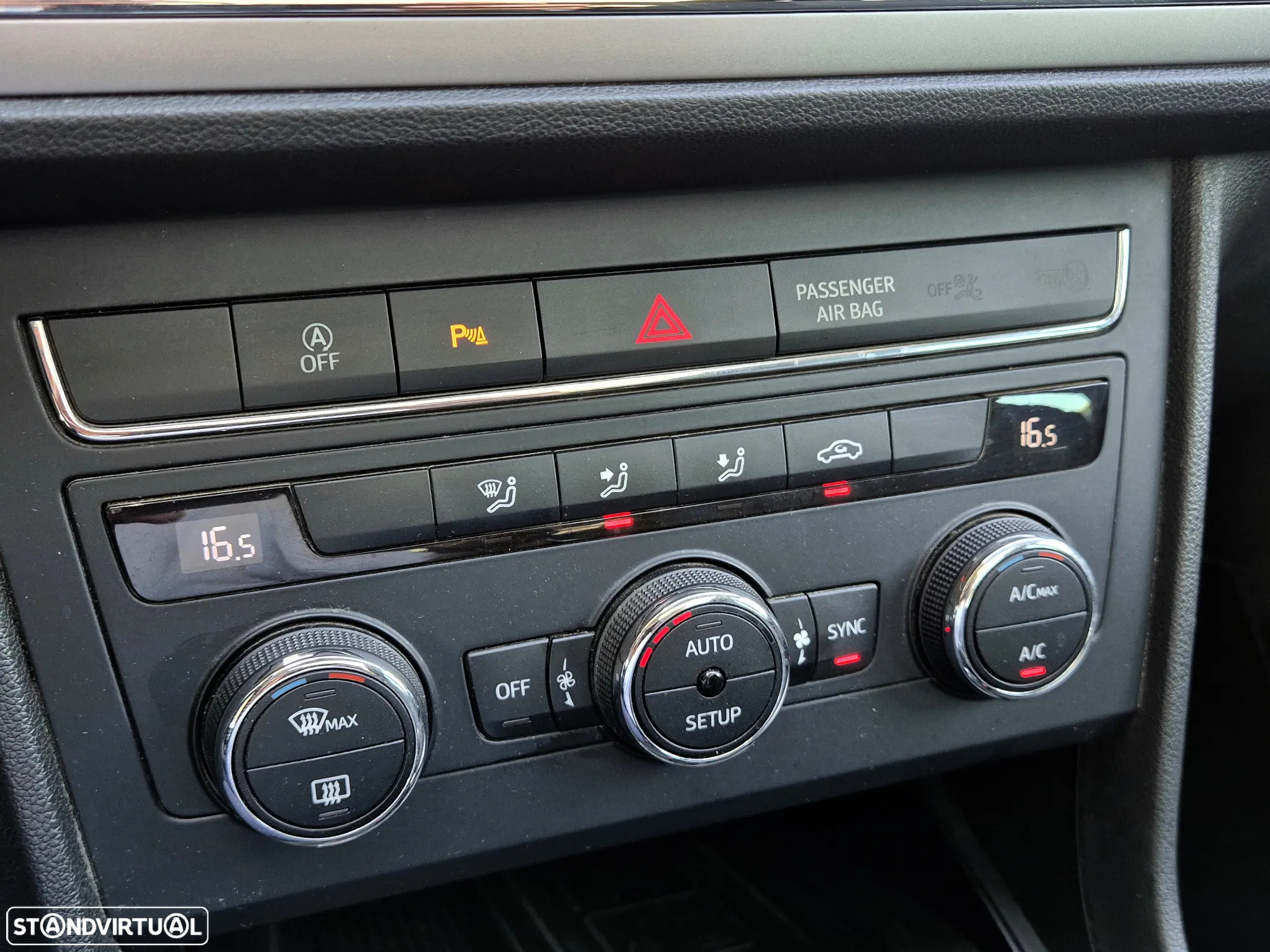 SEAT Leon ST 1.6 TDI Style S/S - 10