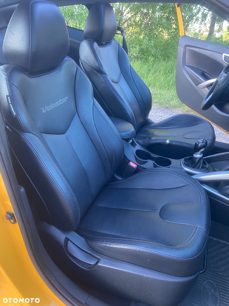 Hyundai Veloster 1.6 Premium - 7