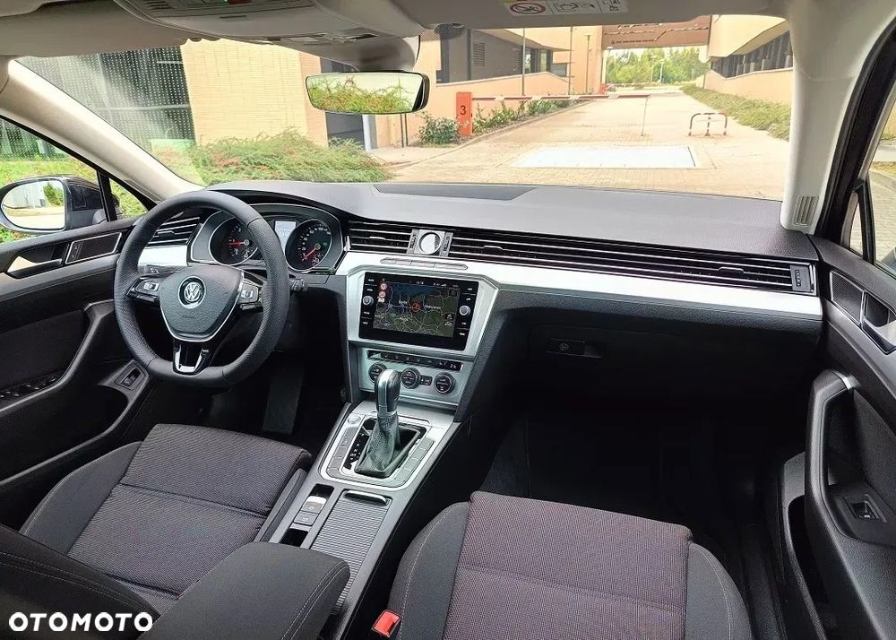 Volkswagen Passat - 5
