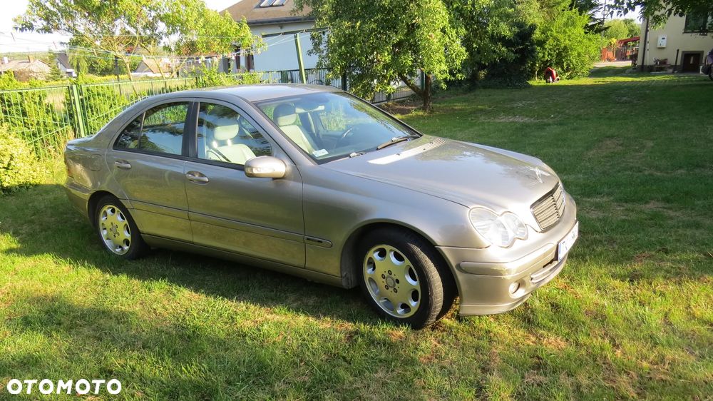 Mercedes-Benz Klasa C - 7