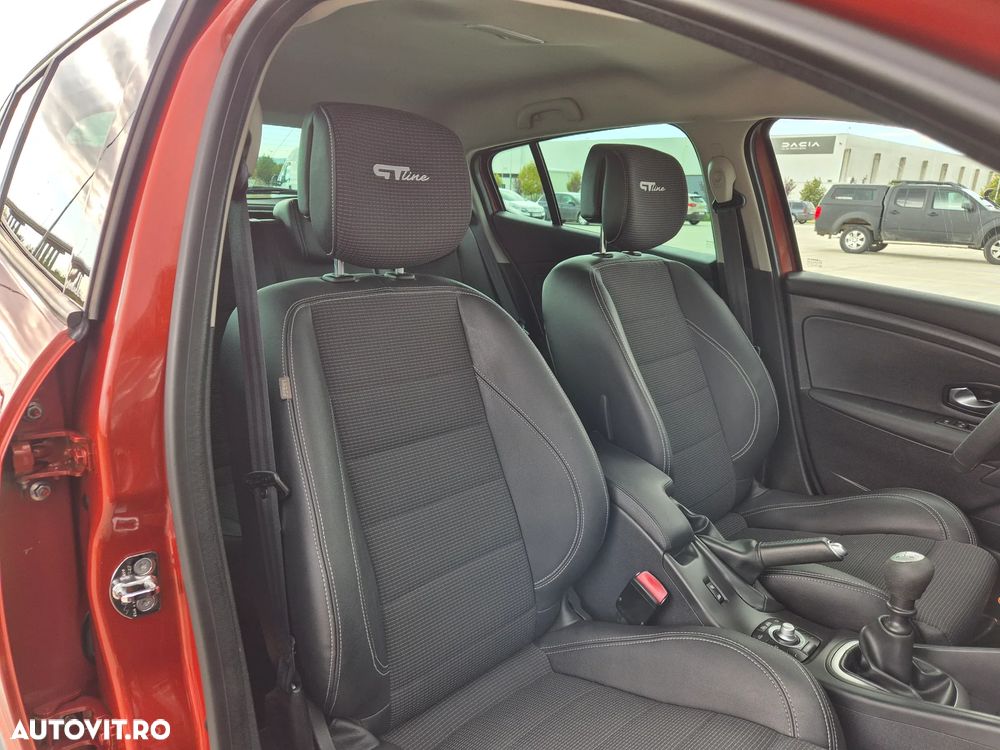 Renault Megane TCe 130 BOSE Edition - 24