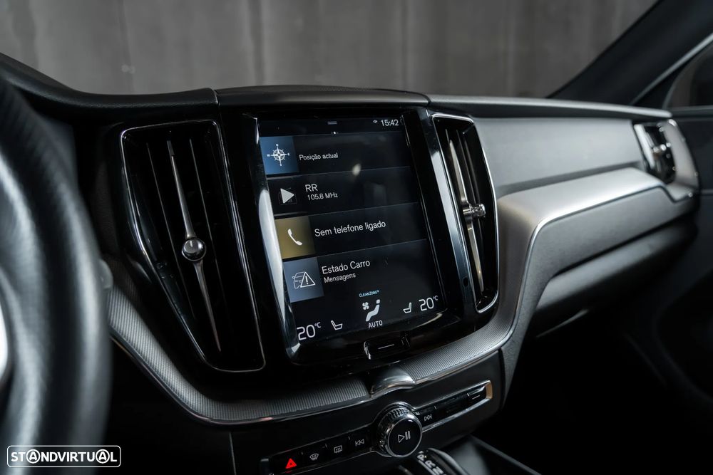 Volvo XC 40 2.0 D4 Inscription AWD - 16