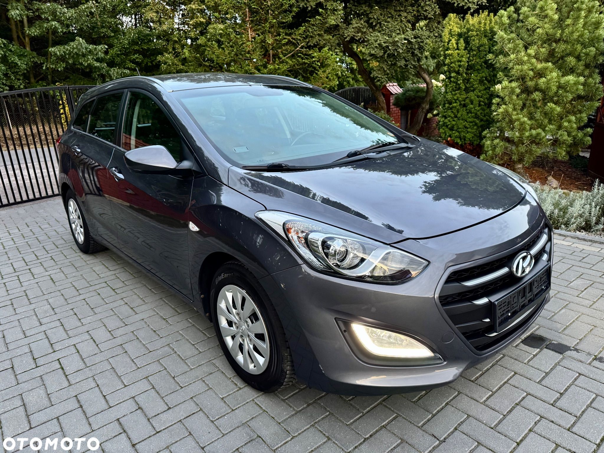 Hyundai i30 1.6 CRDi BlueDrive Comfort - 1