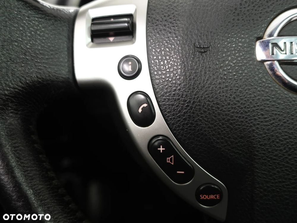 Nissan Qashqai 2.0 4x4 Tekna - 37