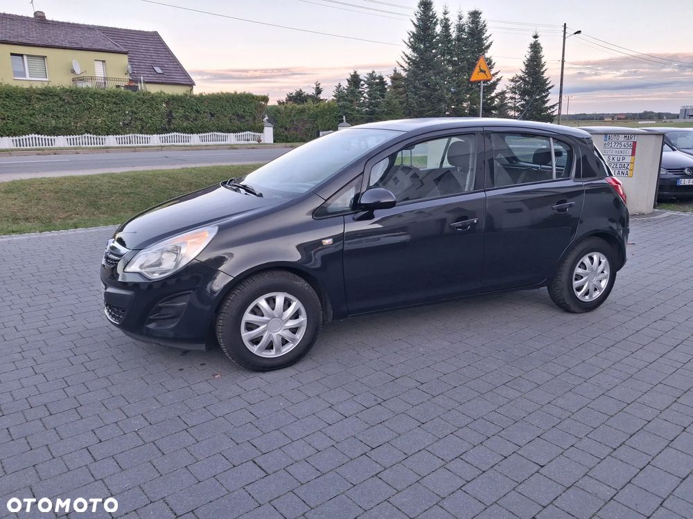 Opel Corsa 1.2 16V Cosmo - 1