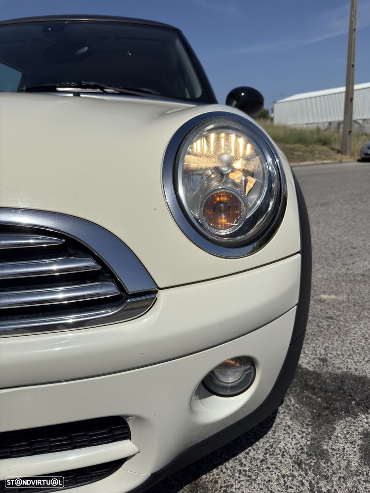MINI 3 Portas Cooper D - 4
