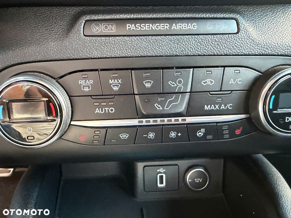 Ford Focus 1.5 EcoBlue ST-Line - 9