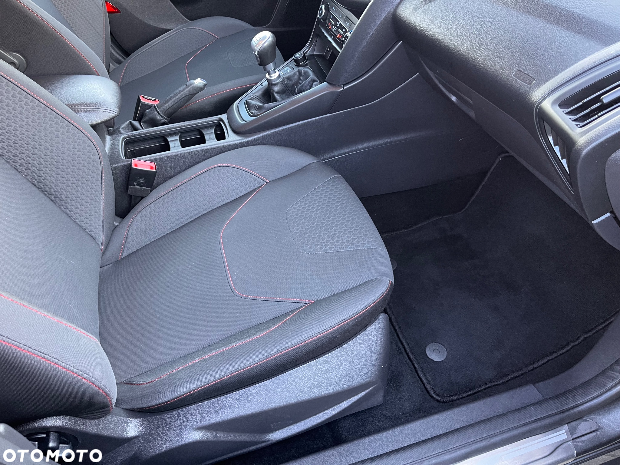 Ford Focus 1.0 EcoBoost ST-Line Black ASS - 9
