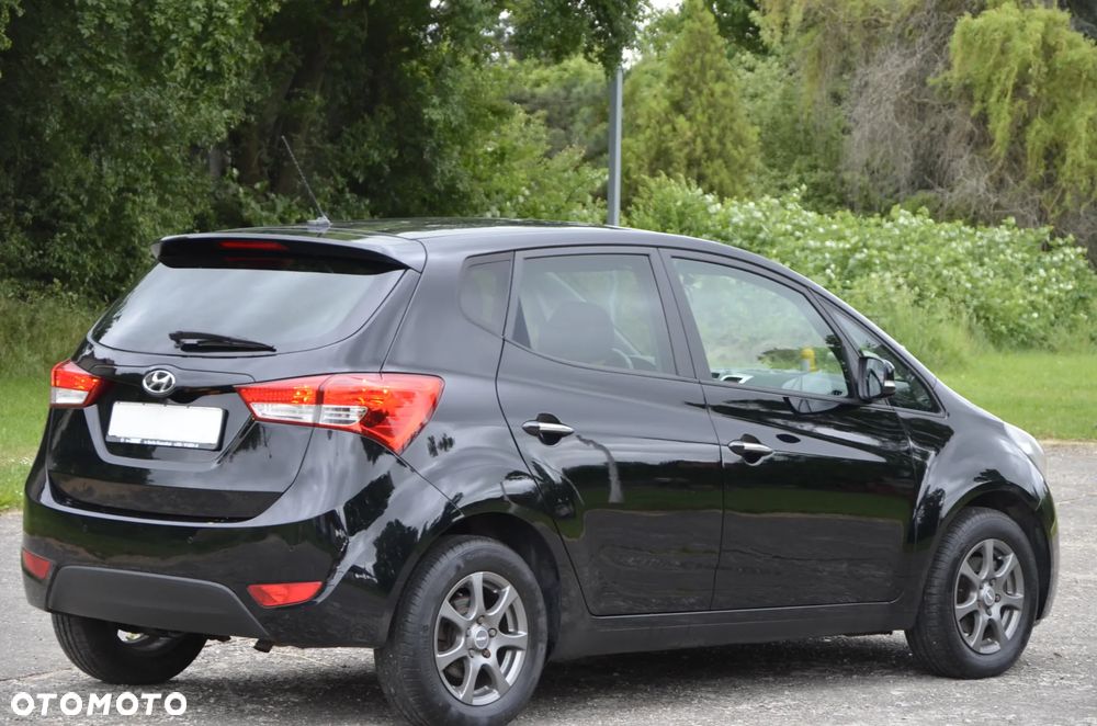Hyundai ix20 - 16
