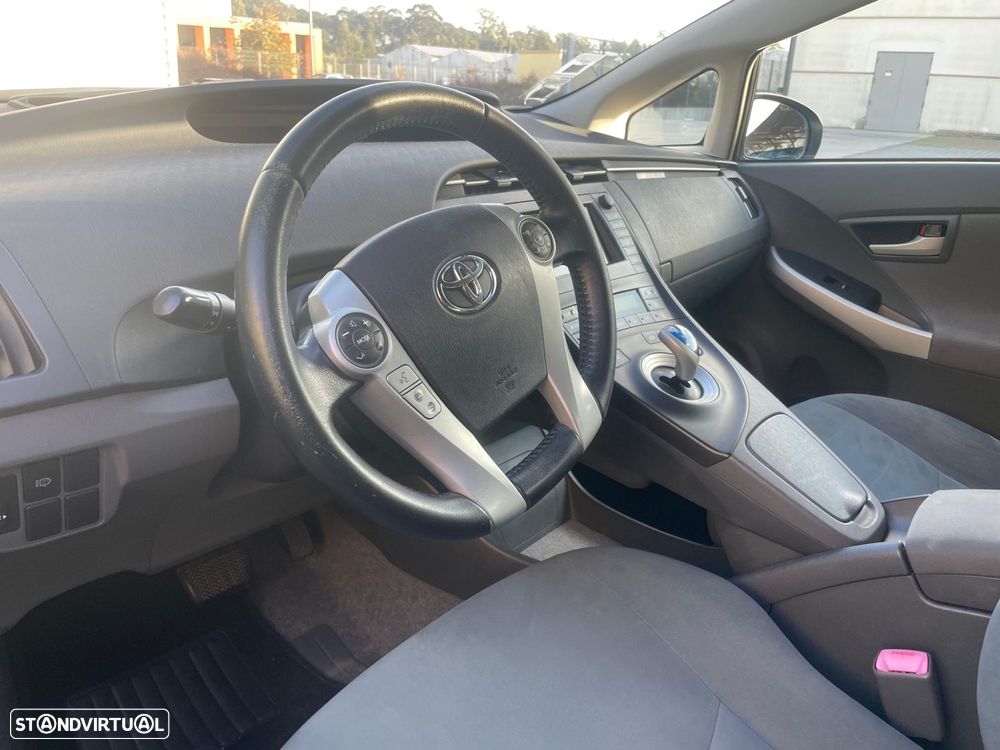 Toyota Prius 1.8 Exclusive - 7