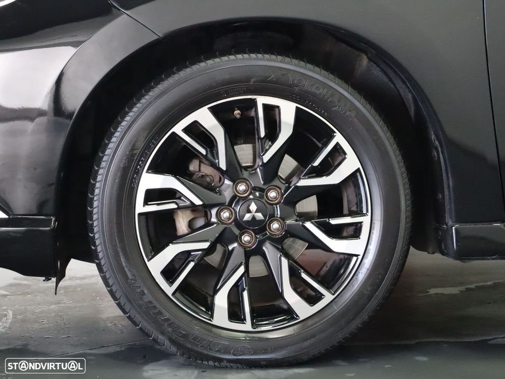 Mitsubishi Outlander 2.0 Intense Navi - 6