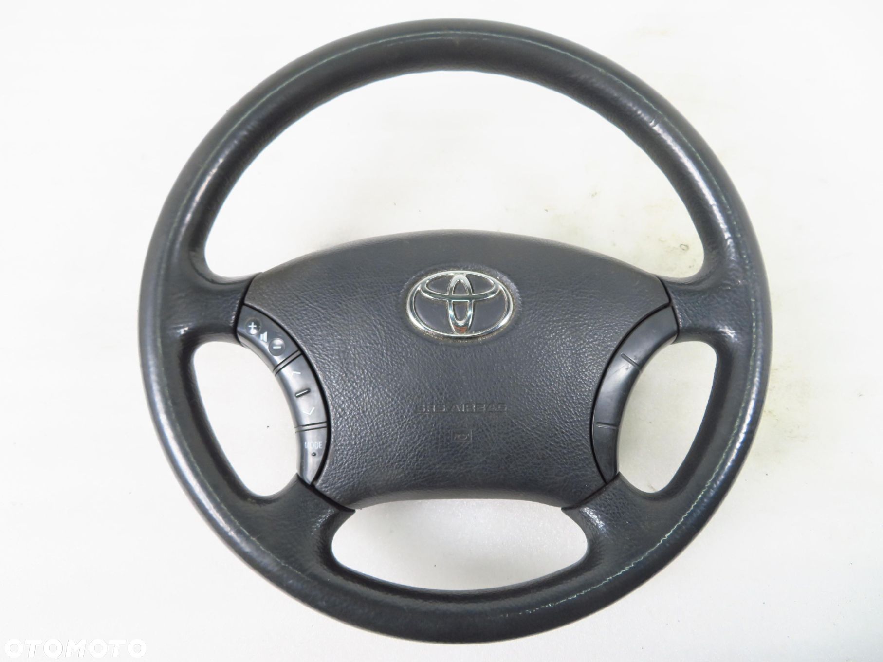 KIEROWNICA TOYOTA AVENSIS VERSO - 1