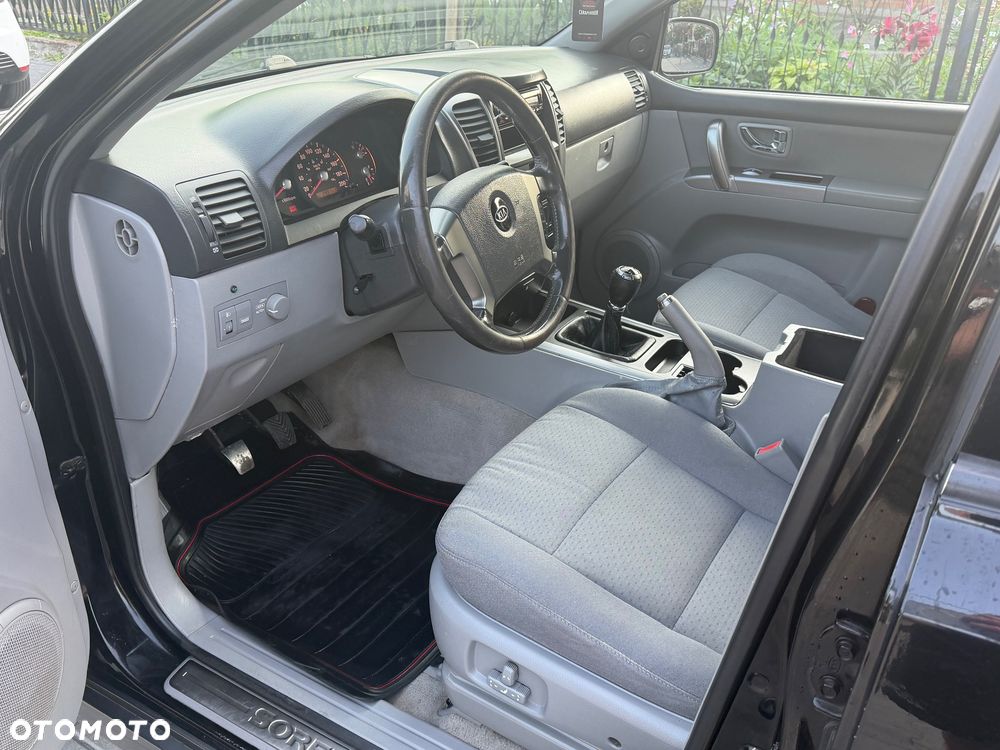 Kia Sorento 2.5 CRDi LX - 7