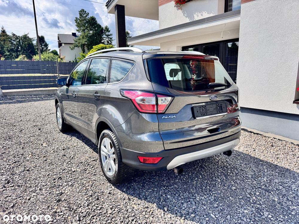 Ford Kuga - 3