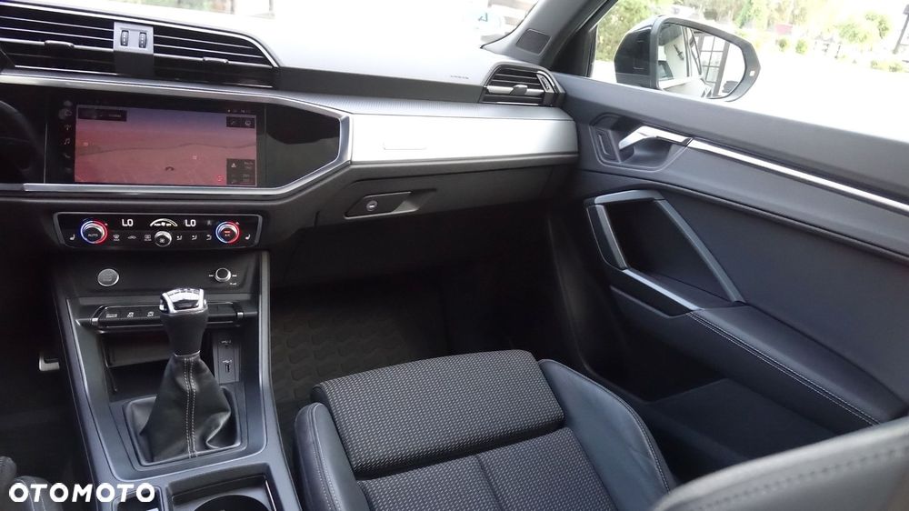 Audi Q3 - 32