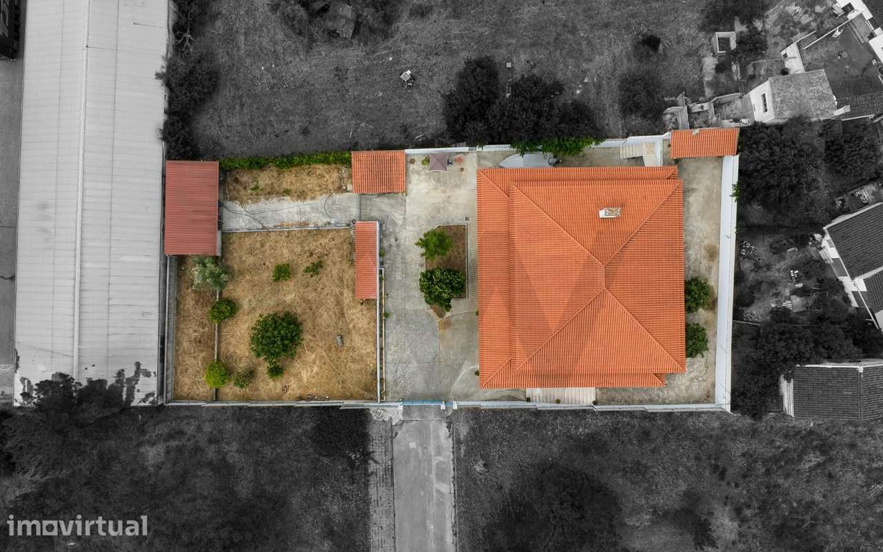 Moradia independente de excelência com terreno generoso entre Torres N - Grande imagem: 2/60
