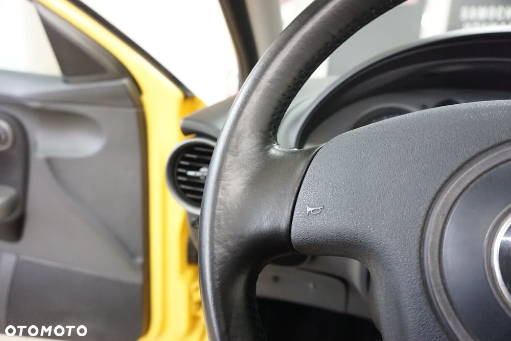 Seat Ibiza SC 1.4 16V Reference - 32