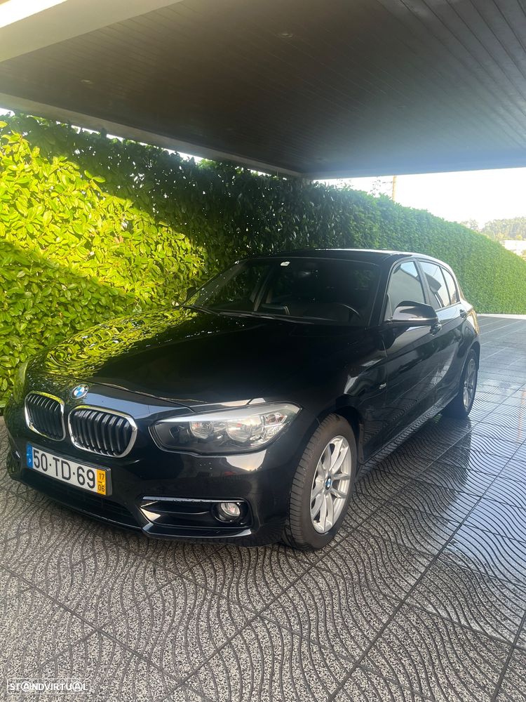 BMW 116 i Line Sport - 2