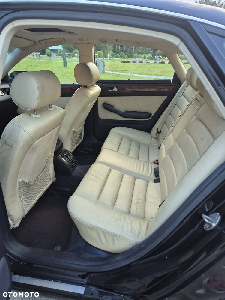Audi A6 Limousine 2.5 TDI Quattro Tiptr - 5