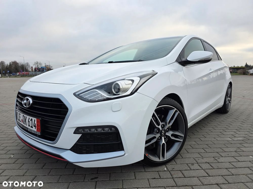 Hyundai i30 1.6 T GDI Turbo - 1
