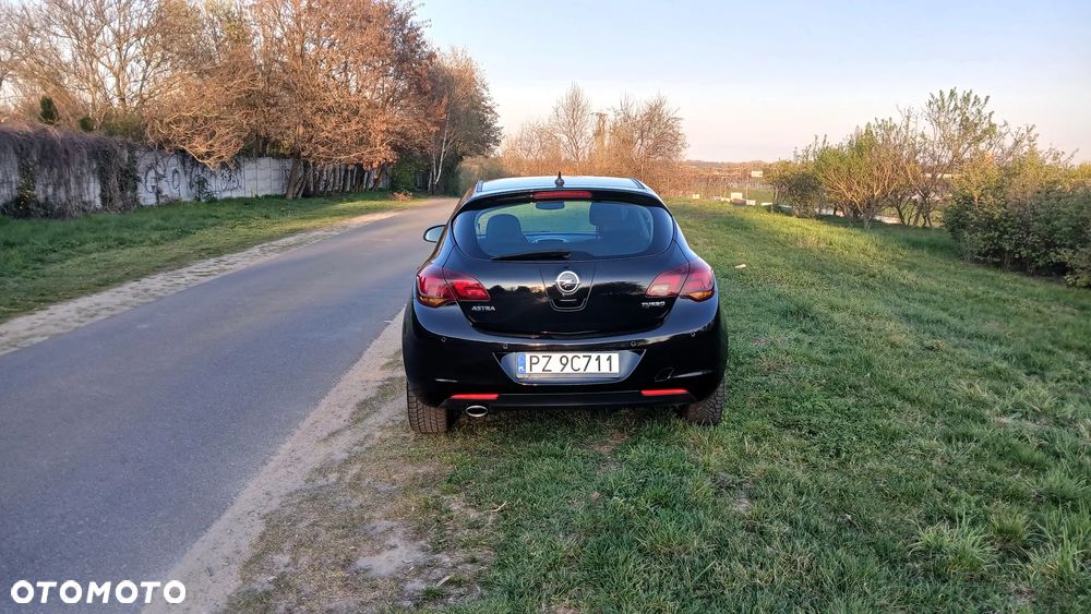 Opel Astra 1.4 Turbo Sport - 9