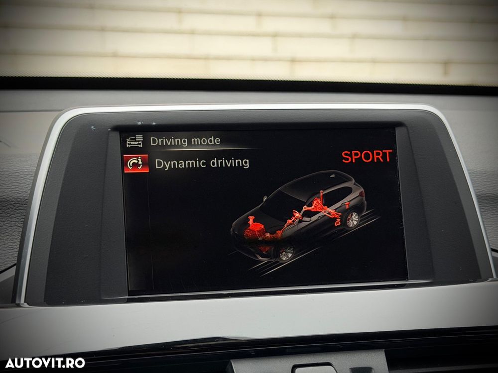 BMW X1 sDrive18d Aut. Sport Line - 30