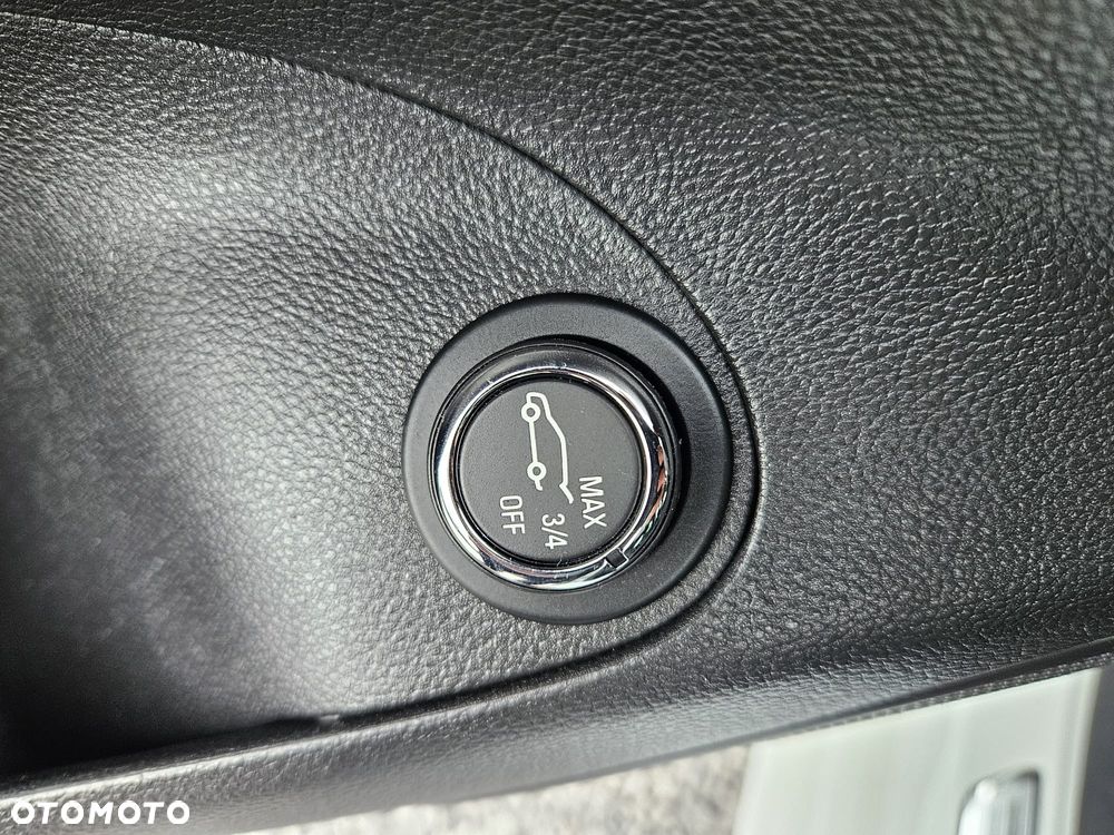 Opel Astra 1.4 Turbo Start/Stop Innovation - 30