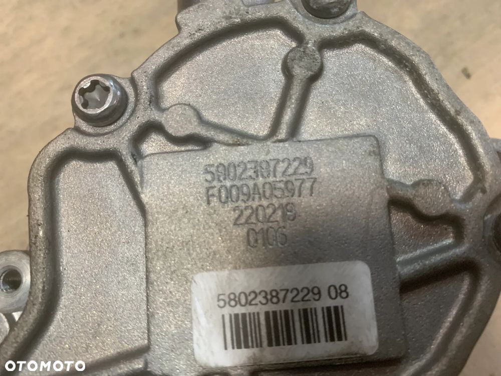Fiat Ducato IVECO DAILY euro 6 7 2.3 POMPA OLEJU 5802387229 - 2