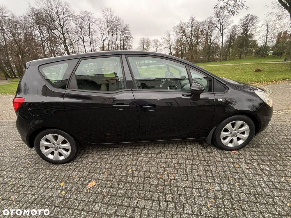 Opel Meriva - 12