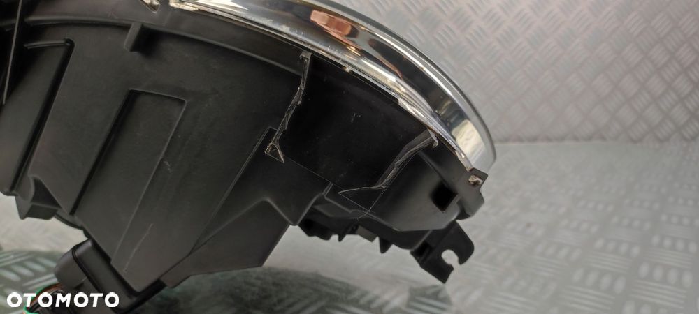 81110-0H050 lampa reflektor prawa prawy przód przednia CITROEN C1 2005-2012 - 14