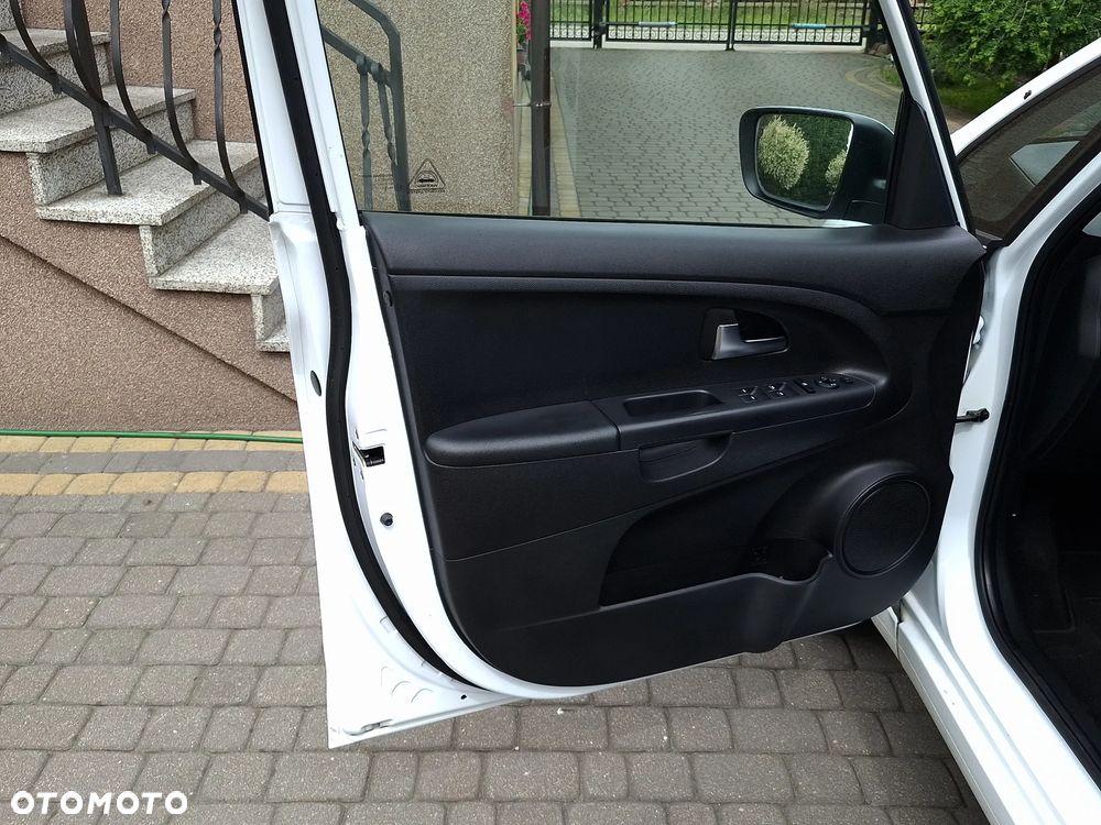 Kia Venga 1.6 CVVT Dream-Team Edition - 12