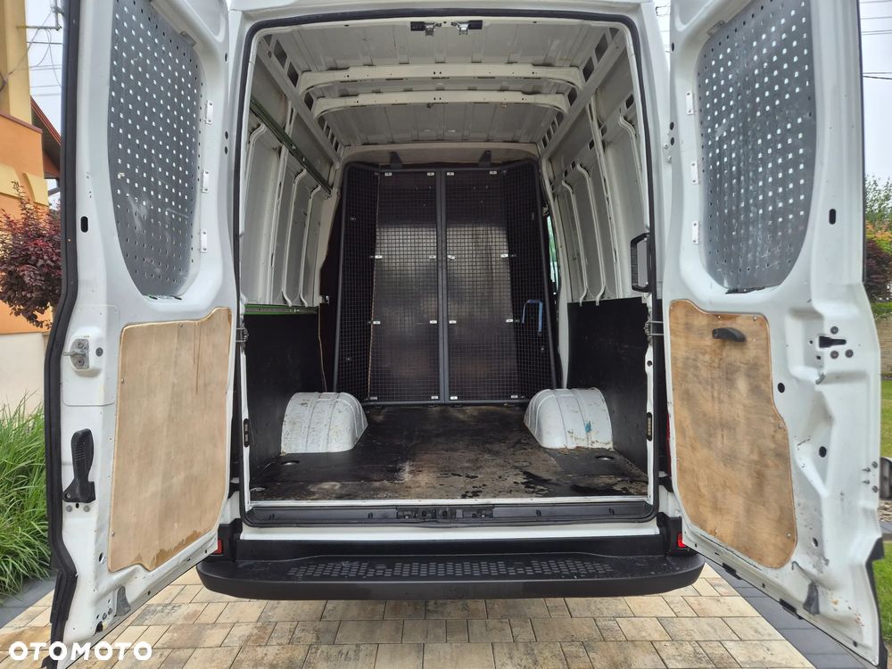 Iveco IVECO 40C15 BRYGADÓWKA KLIMATRONIK BAGAŻNIK TEMPOMAT - 21