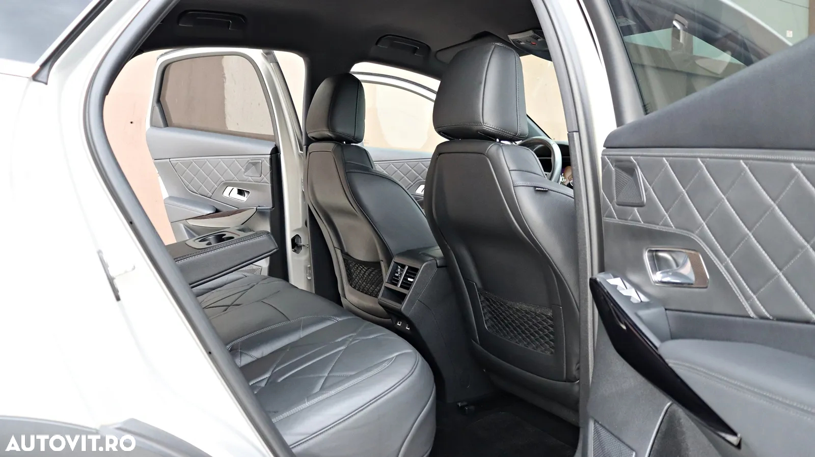 DS Automobiles DS 7 Crossback DS7 Crosback 1.6 PHeV AWD 300 EAT8 Rivoli - 12