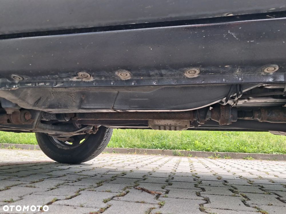 Toyota RAV4 2.0 GLi - 29